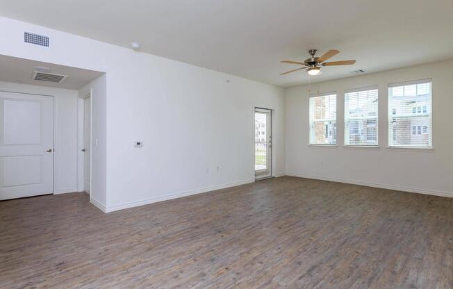 Home - Parkdale Villas - Denison, TX