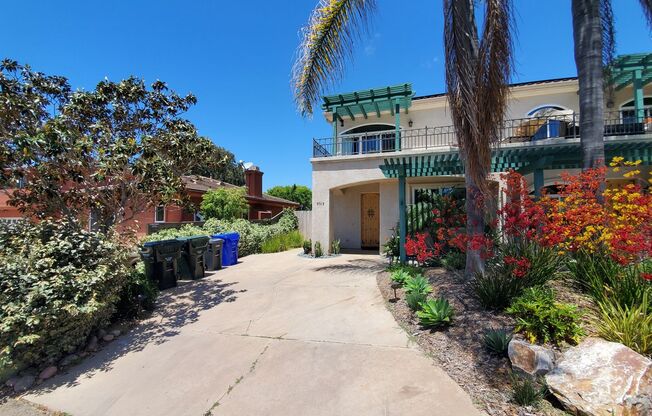Beautiful and Quiet 1BD/1BA In Encinitas - Your Own Landscaped Backyard! Washer/Dryer in Unit!