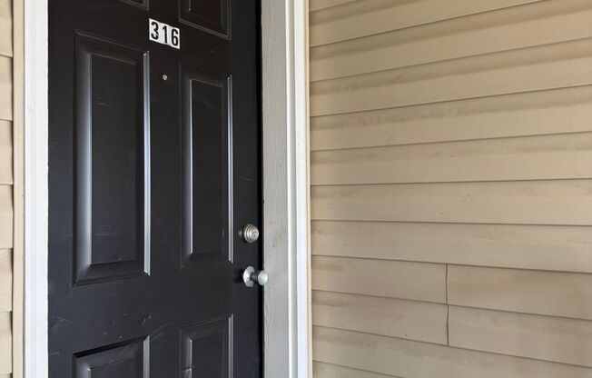 2 beds, 1 bath, $1,224, Unit 316