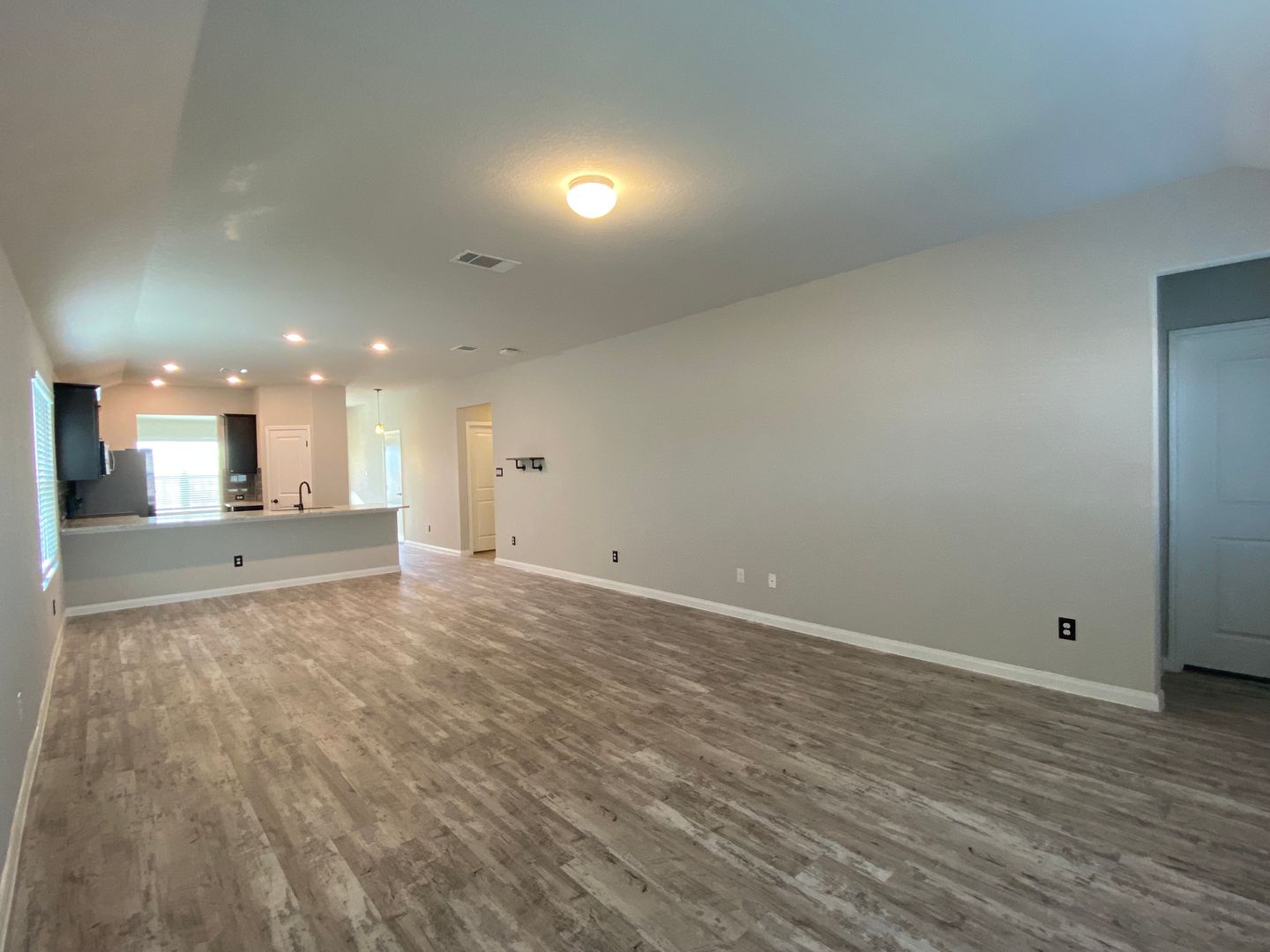Voss Farms / Fridge Included / Separate Dining Area / Fenced in Yard / NBISD / 2 Community Pools