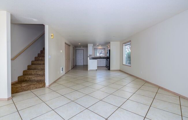 Roomy 2 Bedroom Townhome in Quaint Community!