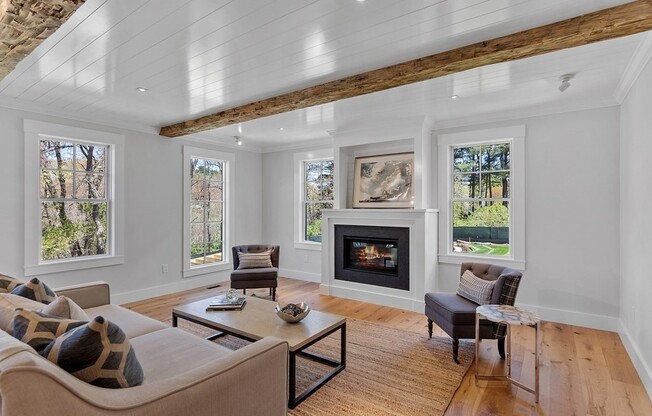24 MCCALLAR LN