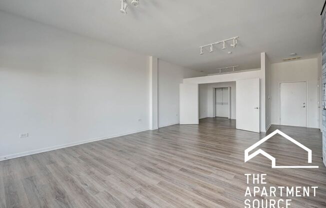 3 beds, 2 baths, $3,795, Unit 506