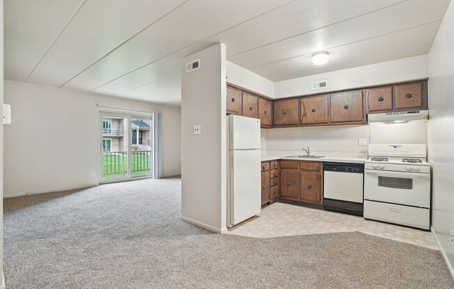 1 bed, 1 bath, 704 sqft, $1,450, Unit A12