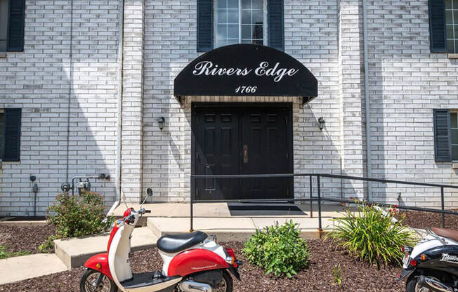 Rivers edge apartments in Madison WI