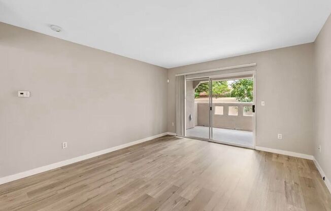 Beautiful First-Floor Summerlin Condo in La Posada – 2 Bed, 2 Bath with Private Patio