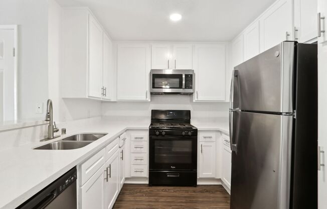 2 beds, 2 baths, 1,200 sqft, $2,598, Unit 108