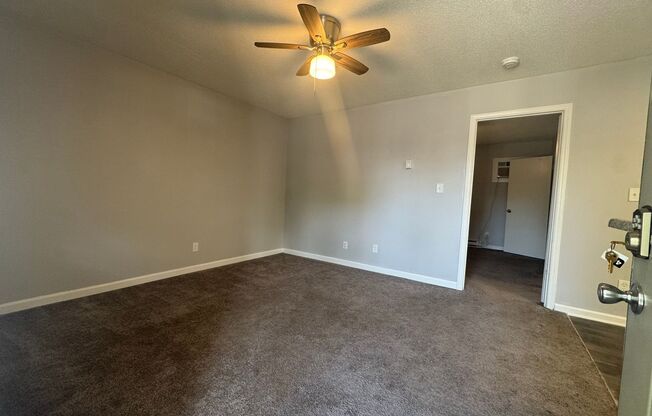 1 bed, 1 bath, 775 sqft, $1,020, Unit 107 - H