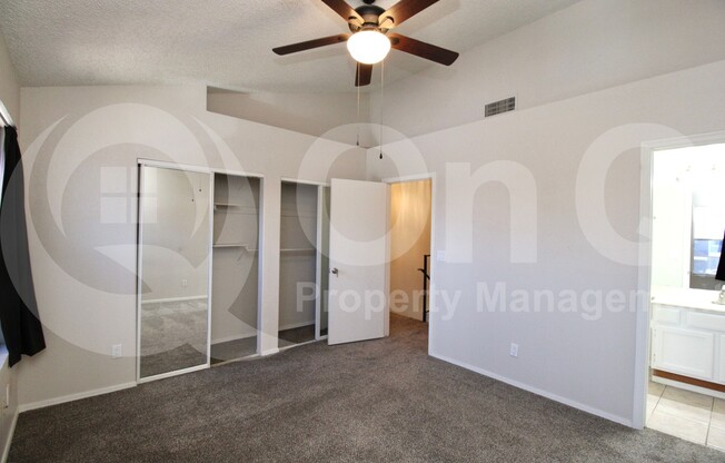 2 beds, 2.5 baths, 1,120 sqft, $1,699, Unit 1049