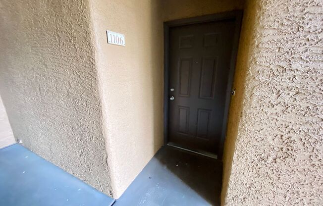 2200 FORT APACHE