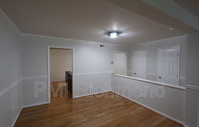 1423 LAKEVIEW AVE