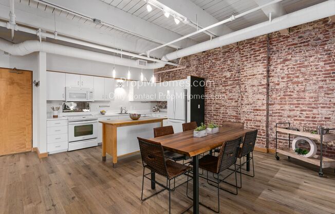 1 bed, 1 bath, $2,599, Unit UNIT 309
