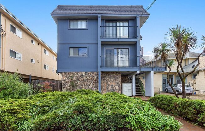 2228 Lincoln Ave #A - 2 bedroom | 1 bath