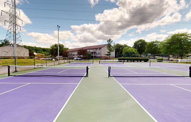 tennis courts at apartment complex