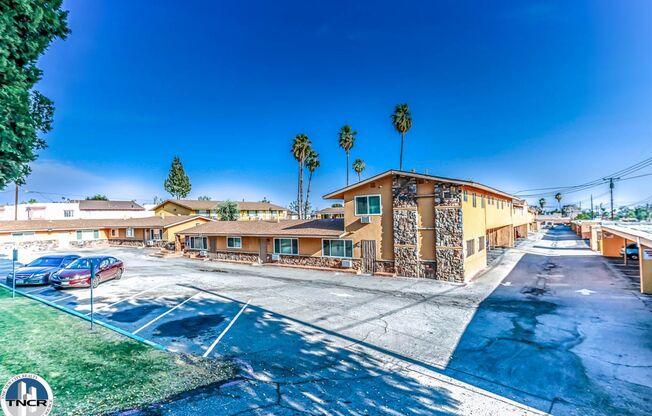 Pueblo Bonito Apartments