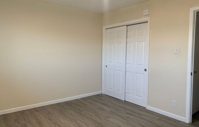 1 bed, 1 bath, 630 sqft, $975, Unit 212