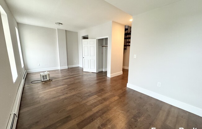 15 Ruggles Street