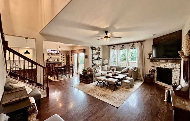Spacious & Stylish 5-Bedroom Home in Wolf Ranch