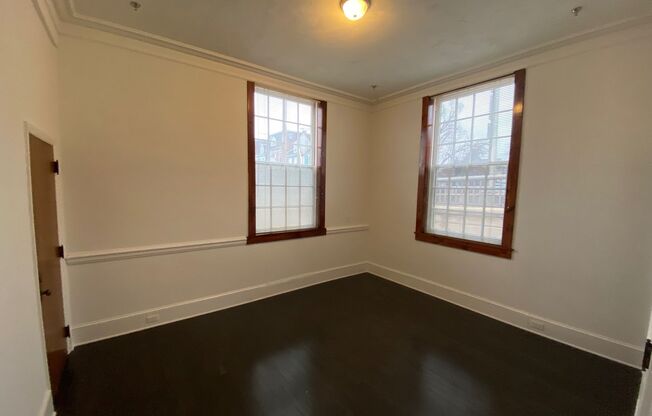 2 beds, 1 bath, 759 sqft, $1,325, Unit Unit 100A