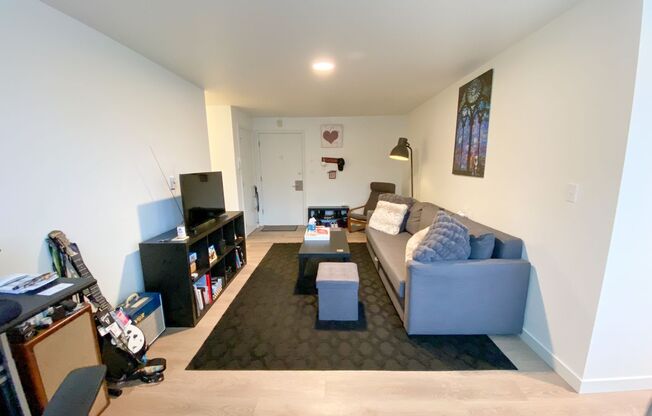 1 bed, 1 bath, 526 sqft, $1,850, Unit 101