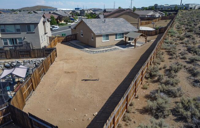 Stucco Home in Golden Valley 3/2/2