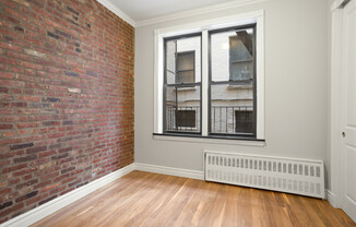 1 bed, 1 bath, $3,895, Unit 2E