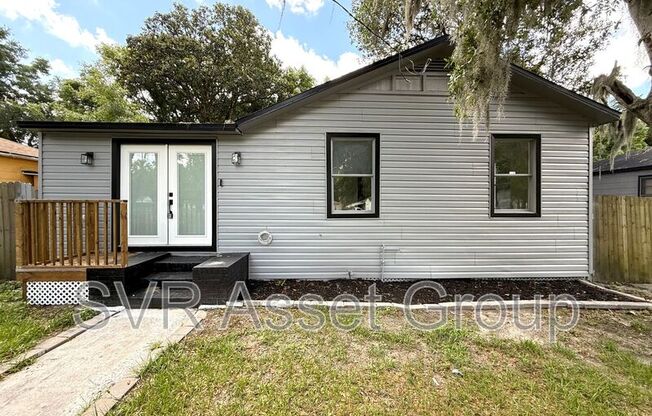 732 57 ST E