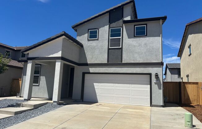 Brand New Build Next to WildHawk Golf Club!