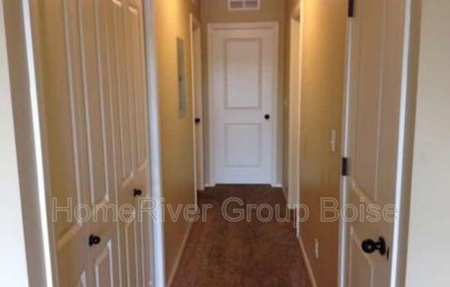 865 N BONSAI LN