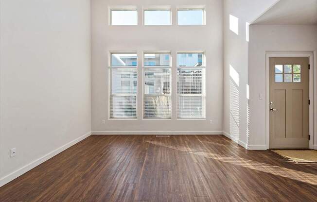 Verraso Village - Townhomes for Rent in Meridian