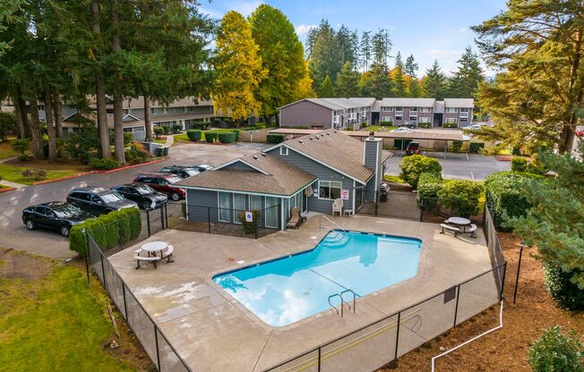 2 beds, 1.5 baths, 925 sqft, $1,725, Unit A-103