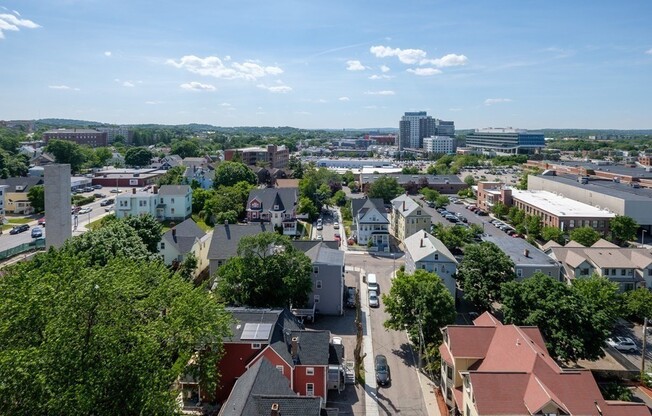 2 beds, 1.5 baths, 820 sqft, $2,900, Unit 217