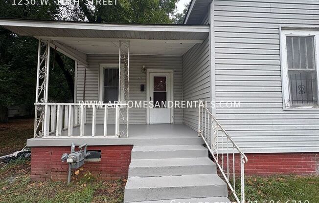 1236 W 10 ST