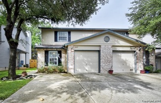 8107 Rustic Park