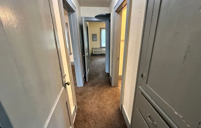 For Rent: Charming 2 Bed, 1 Bath Home in Central OKC!