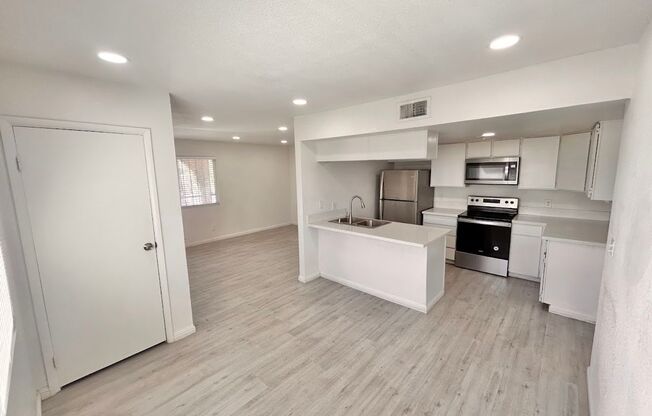 4225 Stewart Ave