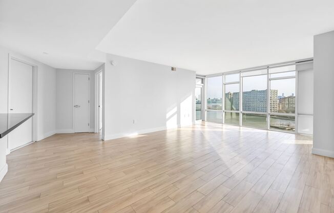 2 beds, 2 baths, 1,250 sqft, $3,800, Unit 712