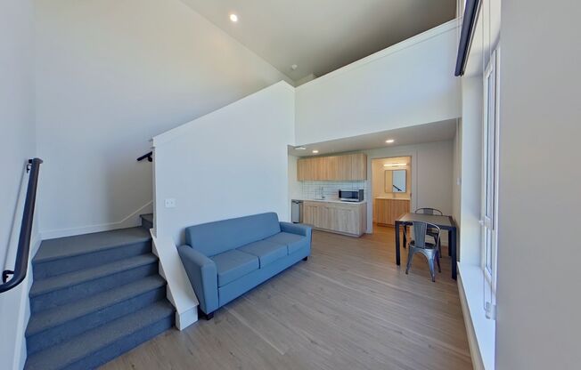 1 bed, 1 bath, 422 sqft, $1,590, Unit 504