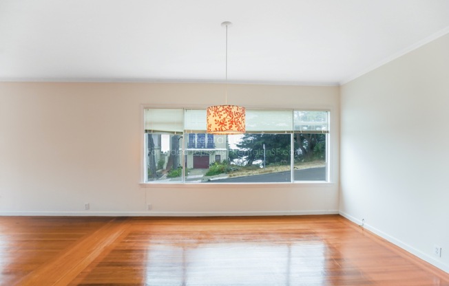 150 SUTRO HTS AVE