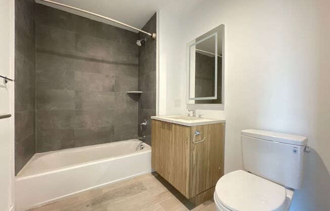 1 bed, 1 bath, 600 sqft, $1,425, Unit Unit 214