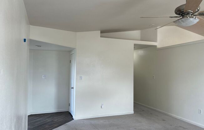Beautiful NW home w/ SOLAR! 3bd+2ba $2,400!!