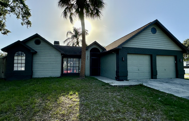 1041 SAWYERS CT
