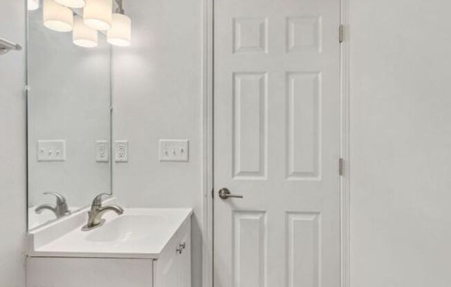 1 bed, 1 bath, $1,299, Unit 2