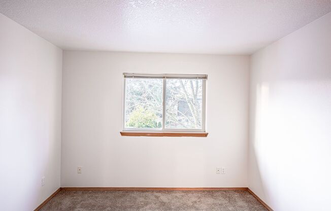 2 beds, 2 baths, 847 sqft, $1,550, Unit 44