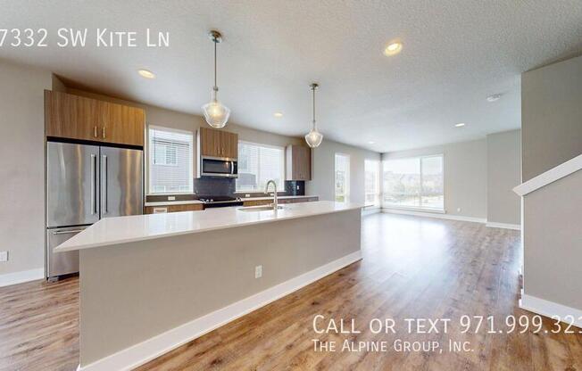 17332 SW KITE LN