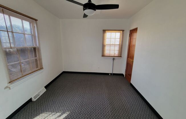 3 beds, 1 bath, $1,600