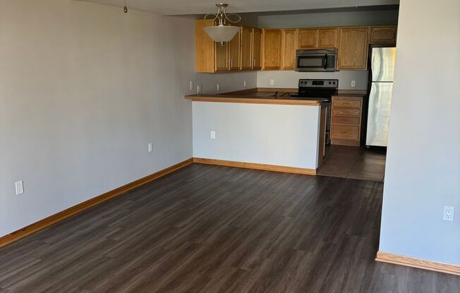 2 beds, 2.5 baths, 1,525 sqft, $1,995, Unit 6723