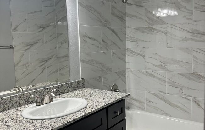 3 beds, 2 baths, 1,368 sqft, $1,249