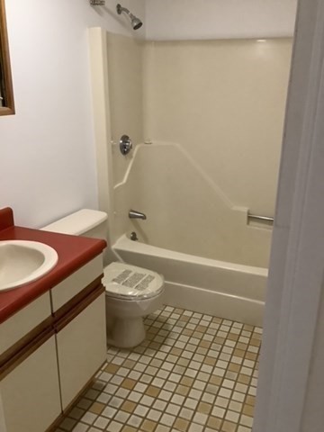 1 bed, 1 bath, 750 sqft, $1,695, Unit 514