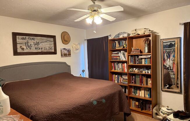 1 bed, 1 bath, $1,025, Unit Apt. K99
